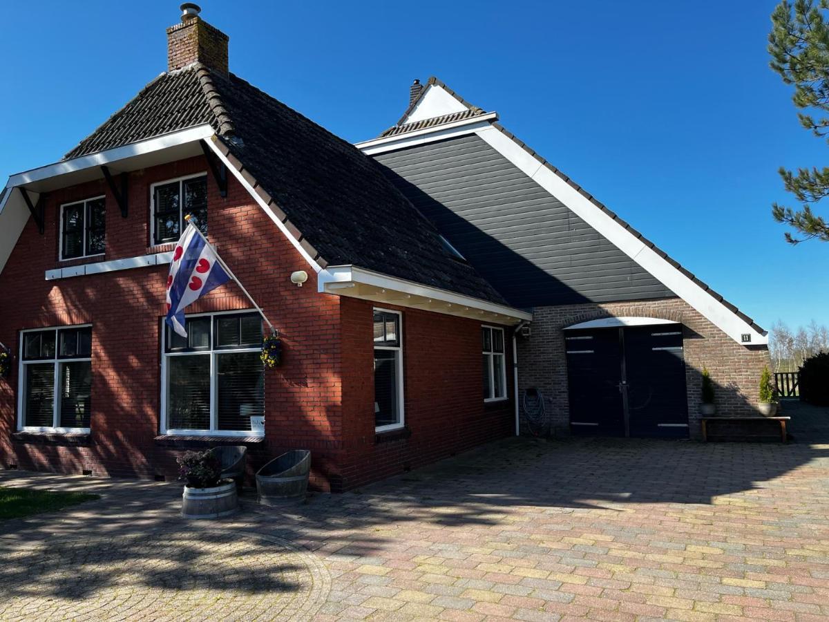 Veendijkhoeve Oosterwolde  Eksteriør bilde
